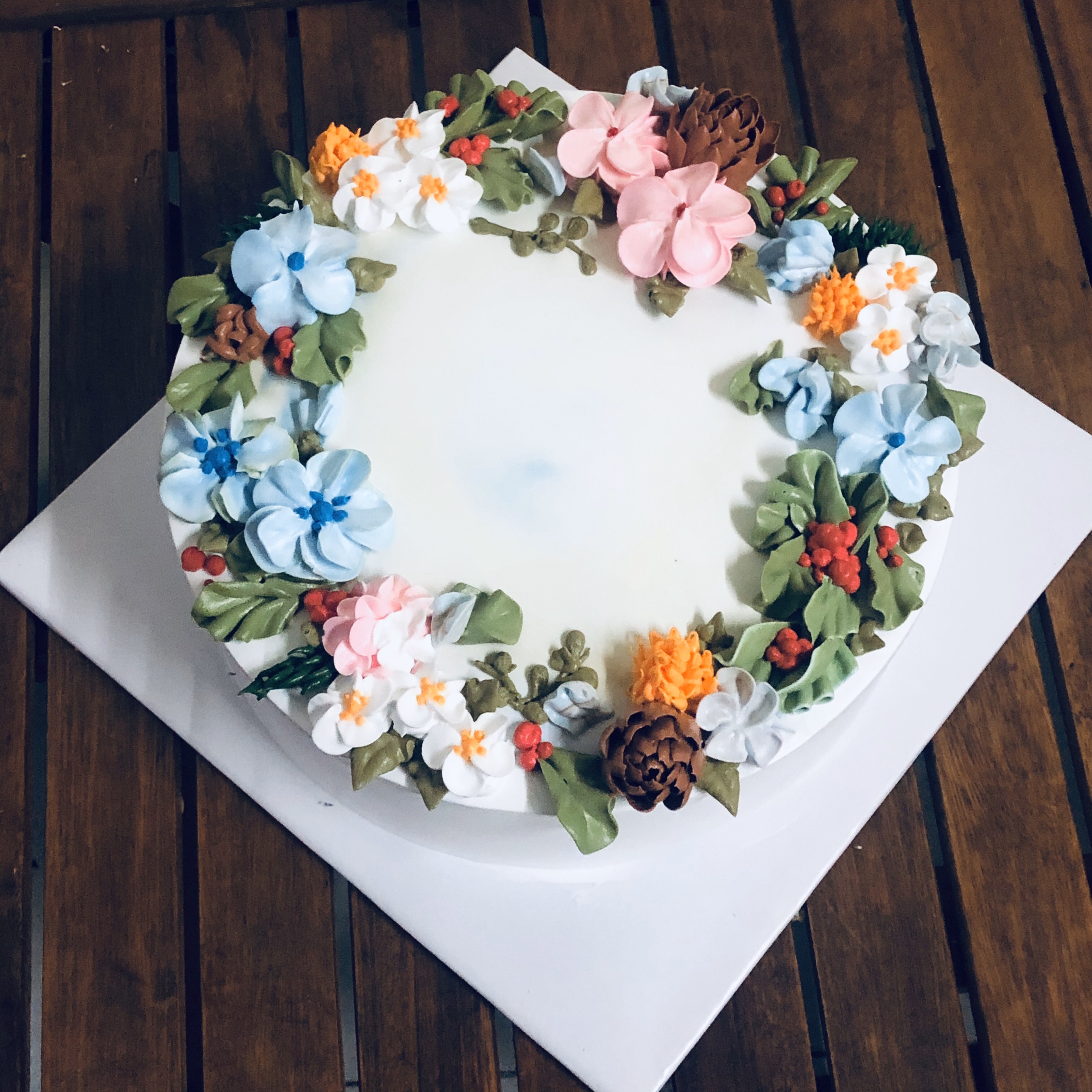 Mẫu Bánh Kem sữa tươi - MST085