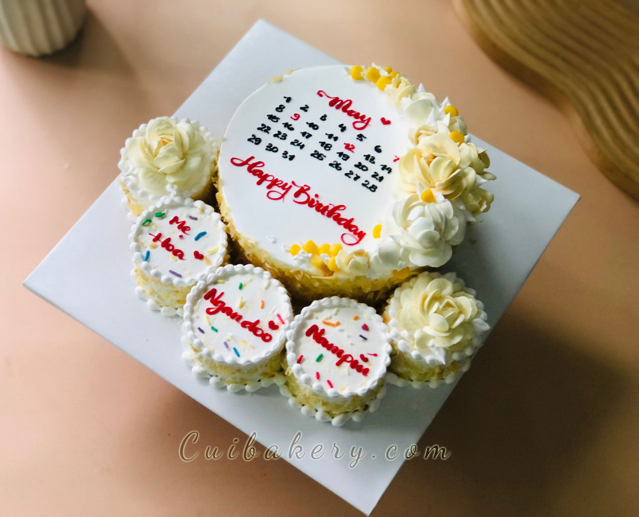 Mẫu Bánh Kem Bắp - MKB032